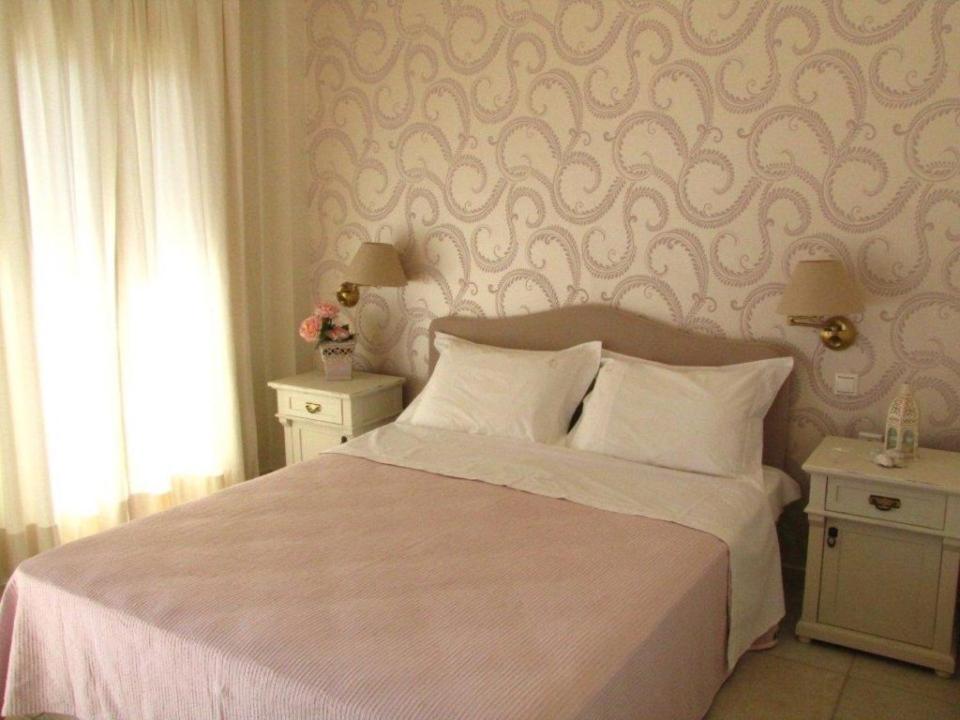 Almyra Hotel