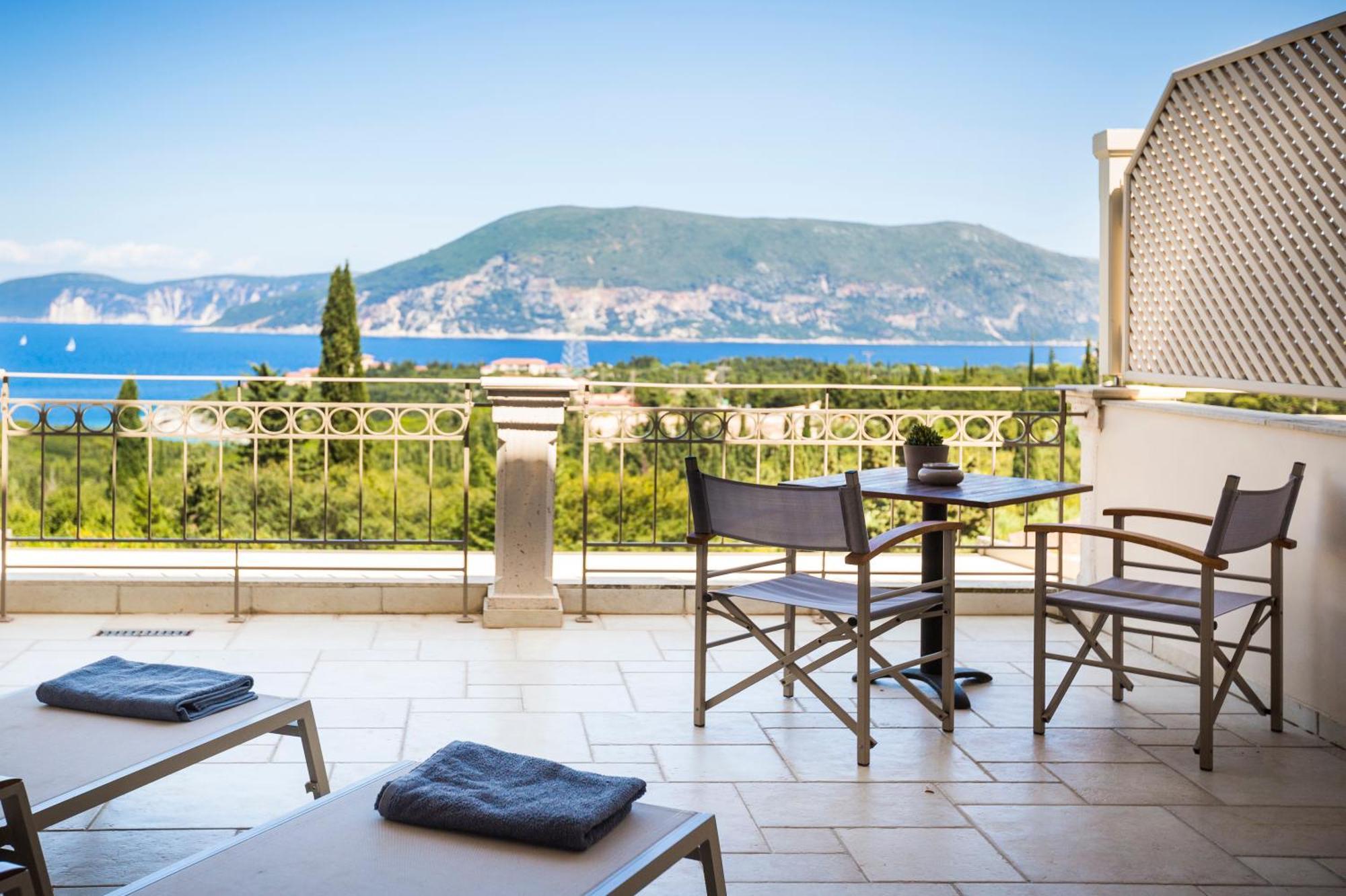 Almyra Hotel